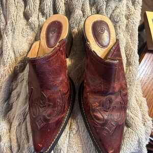Ariat Women's Brown Leather Mules